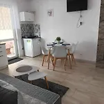 I Na Jantarowej Apartman *
